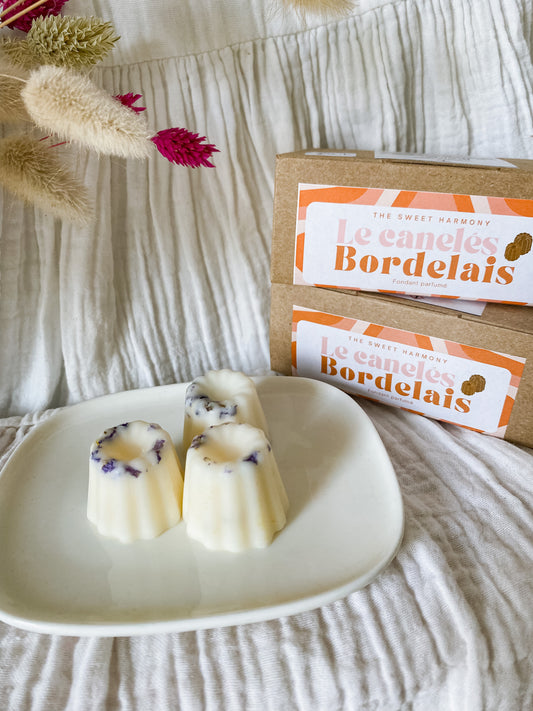 Le canelés Bordelais - fondants parfumés, cire végétale de soja, cire vegan, biodégradable et sans danger pour la peau ni les animaux. Parfums de Grasse. Réalisé à la main par The sweet harmony, marque de décoration artisanale écoresponsable, éthique et française. Made in France Vanille